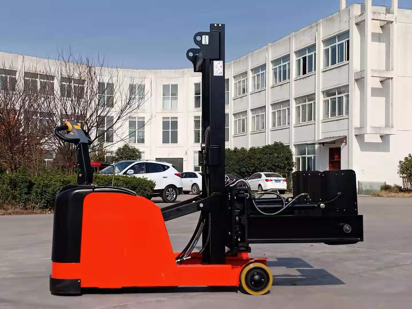 500kg load capacity electric clamp stacker with bale clamp