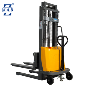 Hydraulic lifting height of 3000mm Rated load 2000kg semi-electric pallet stackers